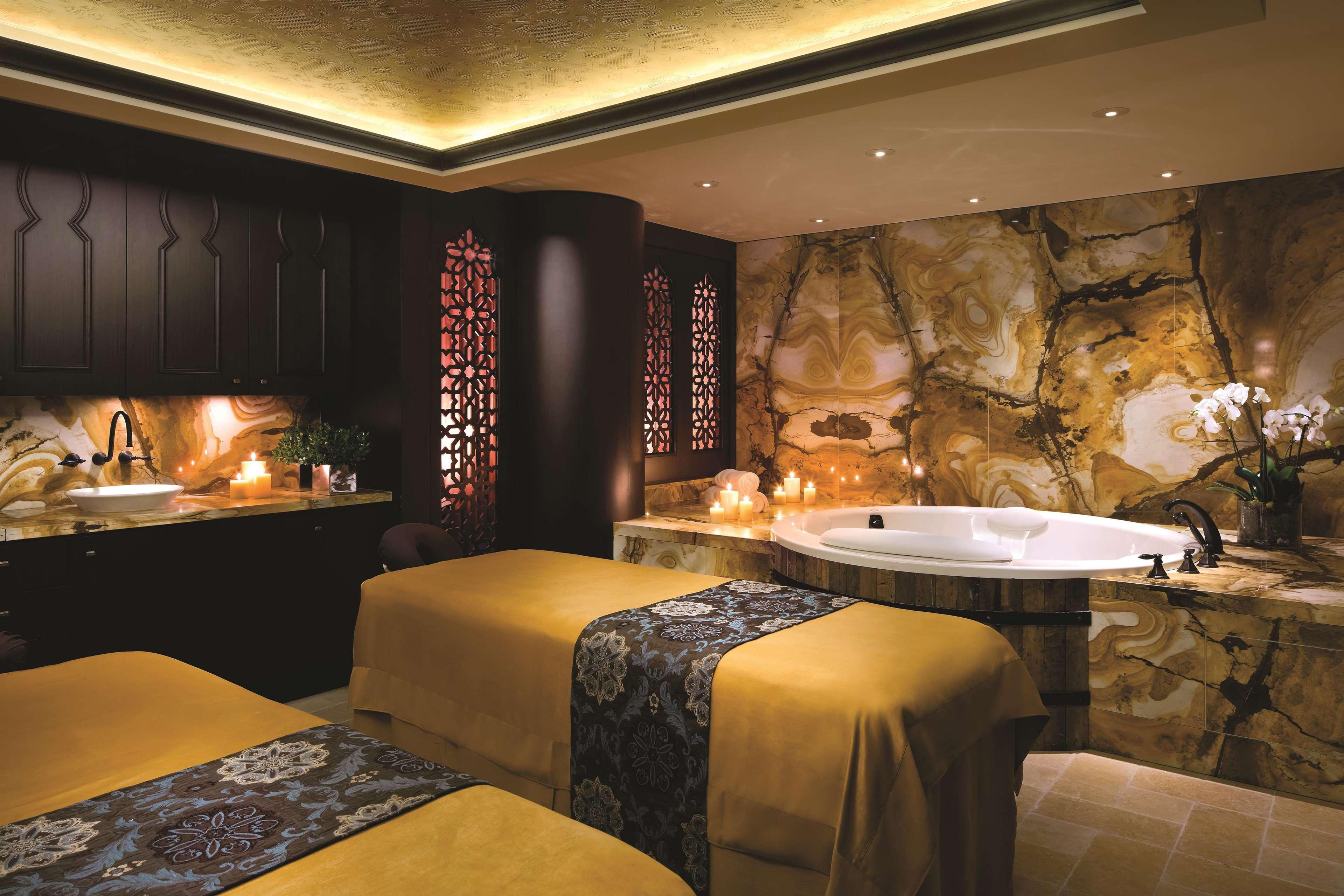 Shangri-La Торонто Экстерьер фото
